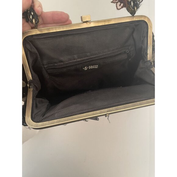 Vintage Three Flower Lace Tapestry Ribbon Metal Frame Brass Handbag Purse - Picture 7 of 9